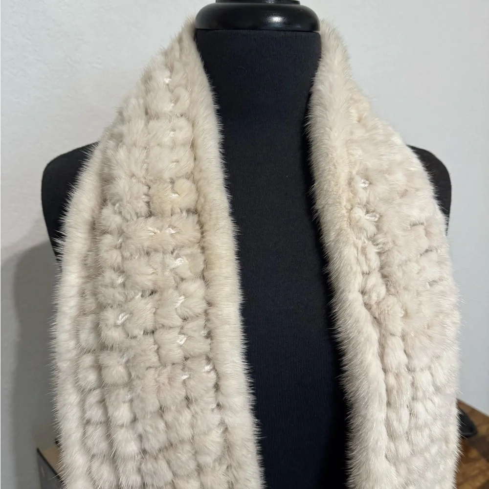 Kelli Kouri Grid Knit Ivory/Cream Fur Soft Scarf L 75